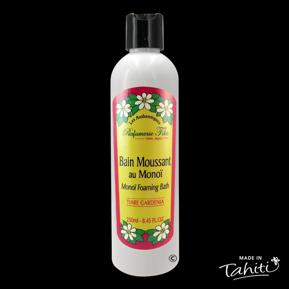 Le bain moussant TIKI combine les vertus naturelles du Monoï TIKI et le parfum délicat des fleurs de Tiaré pour vous envelopper dans un bain de douceur et de détente. Son pH est proche de celui de la peau.